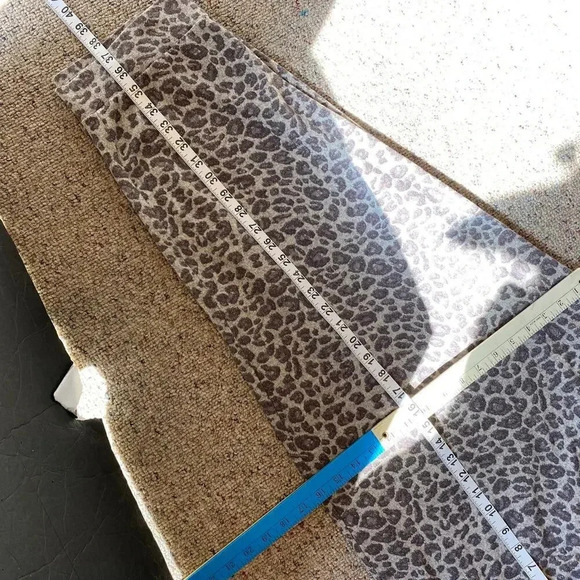 Time and Tru Chetah Print Casual Pull-on Joggers Pants Women Plus Size 2X - Picture 4 of 6